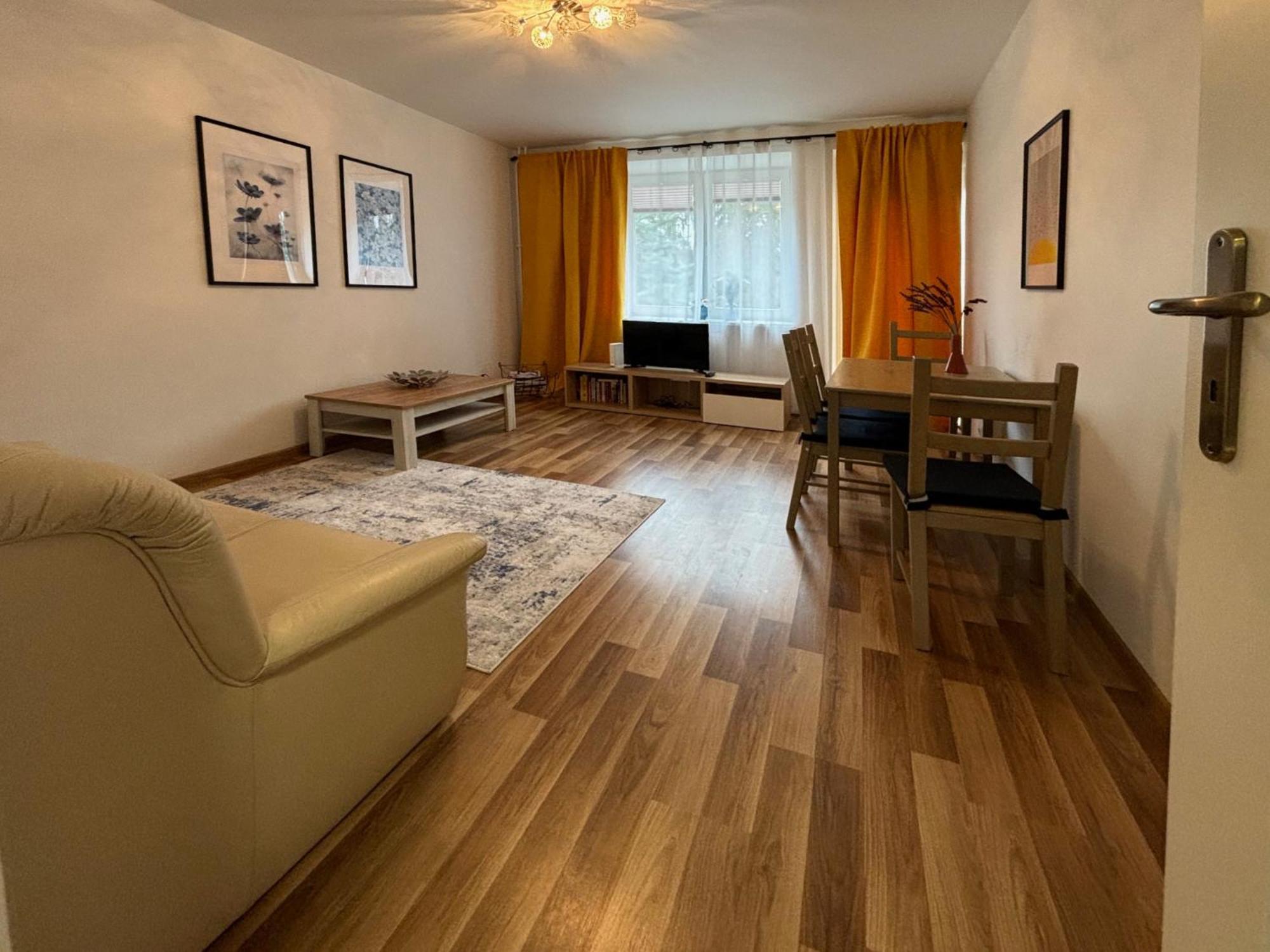 Smooth Life Apartment Varşovia Exterior foto