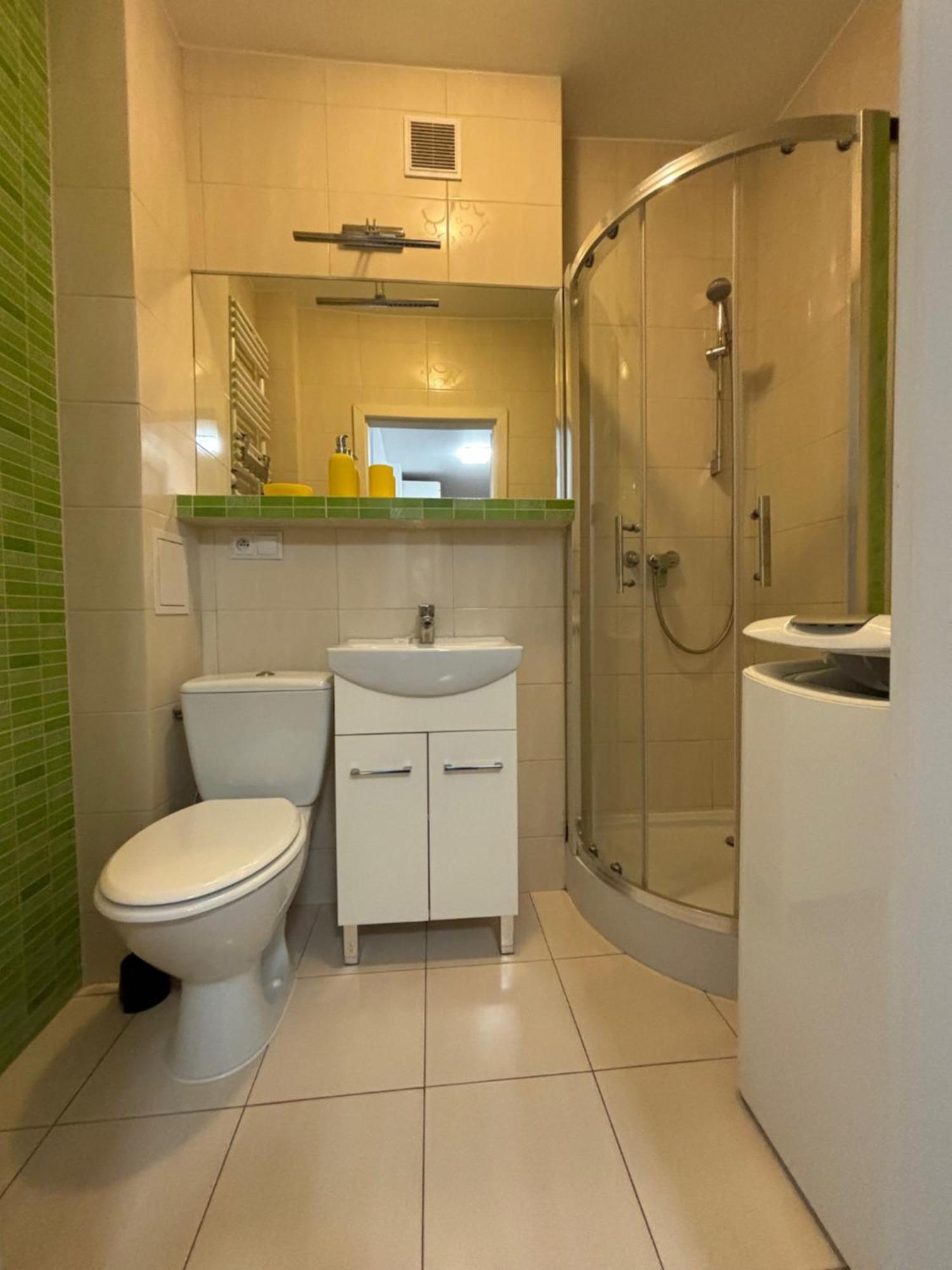 Smooth Life Apartment Varşovia Exterior foto